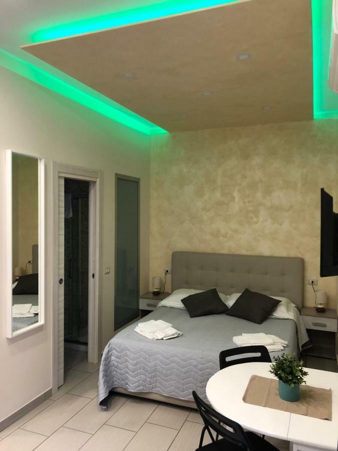 Room25Mq Picasso チェルコラ エクステリア 写真